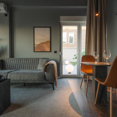 Etern Apart Hotel Приштина Екстер'єр фото