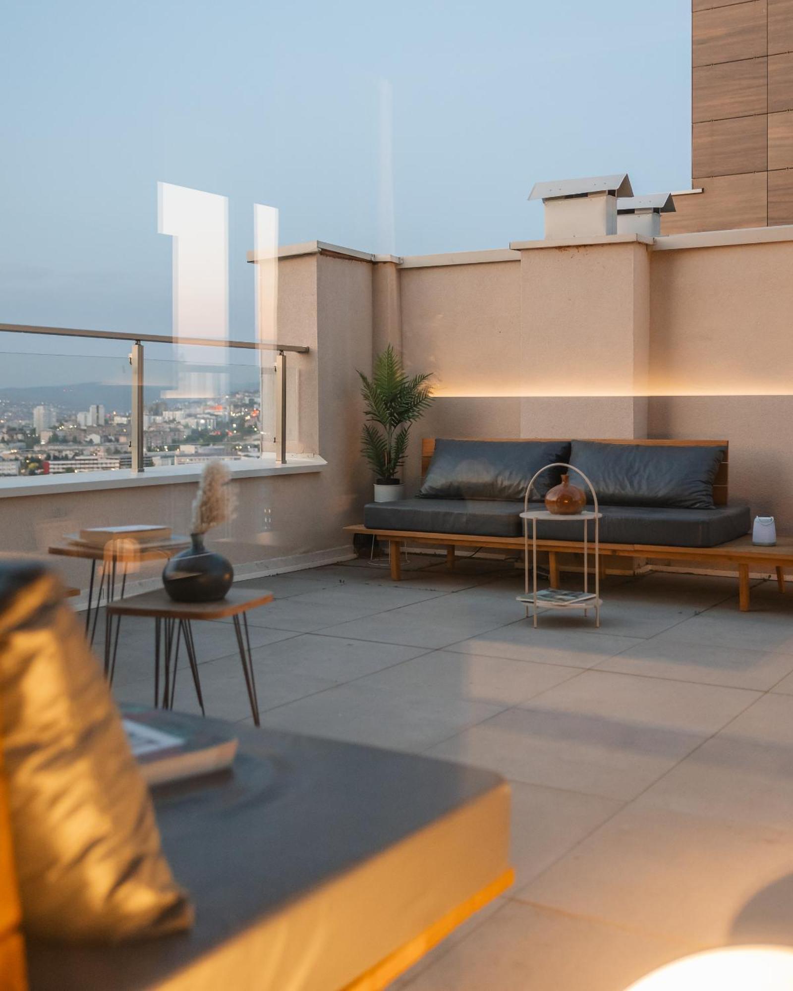 Etern Apart Hotel Приштина Екстер'єр фото