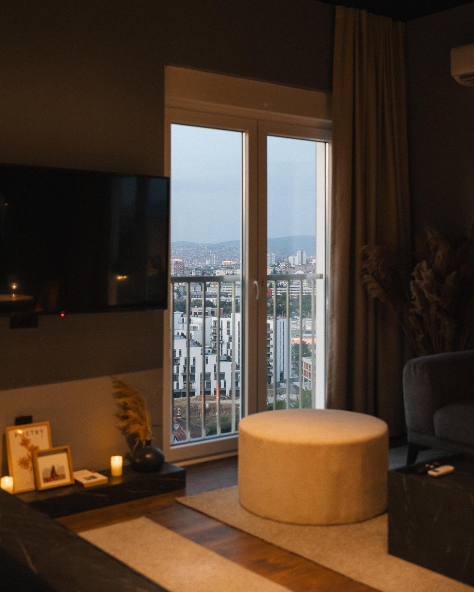 Etern Apart Hotel Приштина Екстер'єр фото