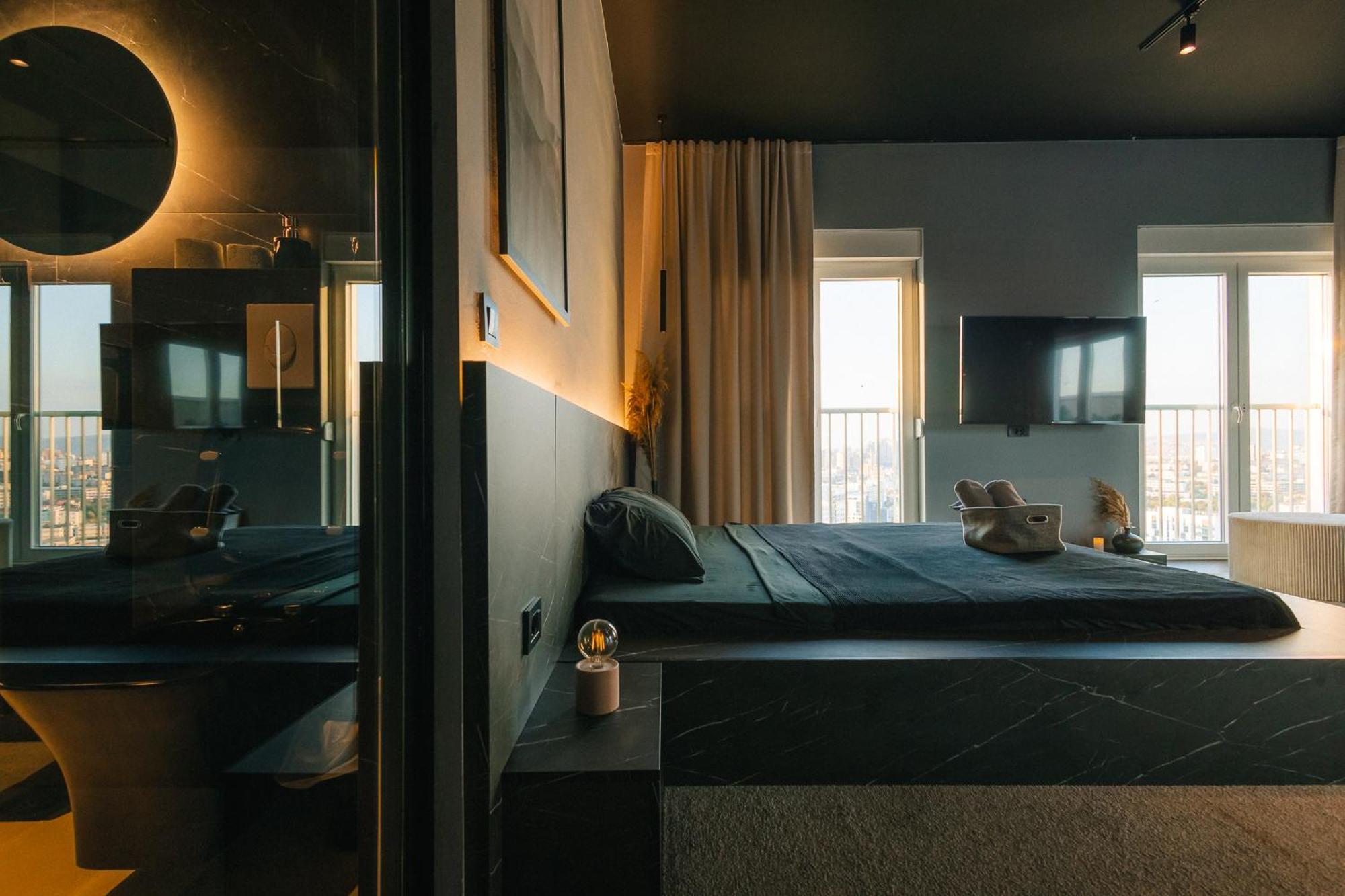Etern Apart Hotel Приштина Екстер'єр фото